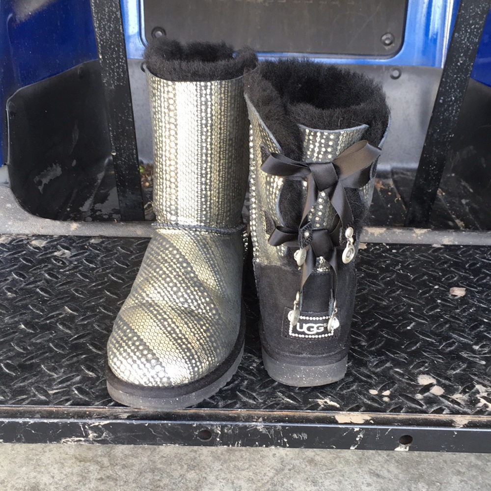 Boots for sell